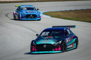 pablo pérez pole carrera 1 GTM Pro 1