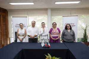 Conferencia de prensa futbot6 (1)