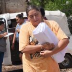 DIF Yucatán mantiene atención permanente a familias afectadas por lluvias en el sur de Mérida.