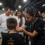 El bienestar es autonomía: Renacimiento Maya entrega apoyos auditivos.